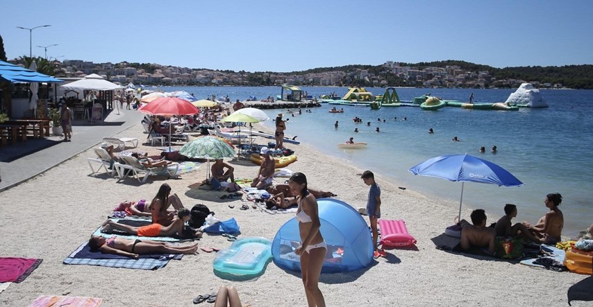 Policija upozorava: Ne ostavljajte stvari na plaži bez nadzora