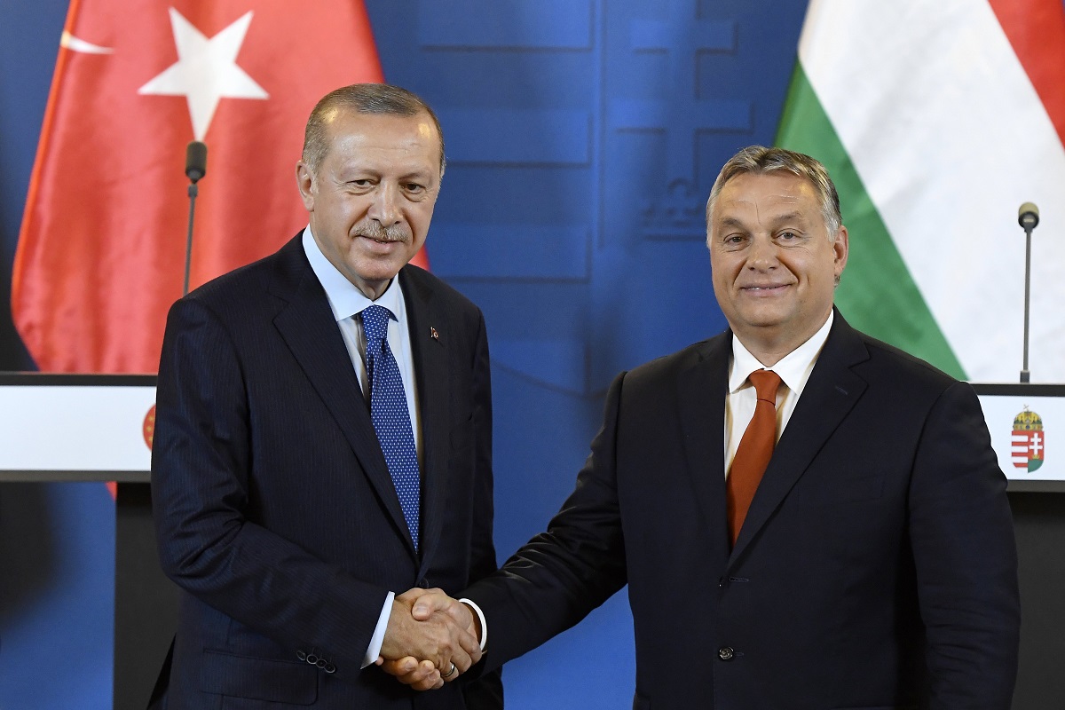 Orban danas u Budimpešti prima Erdogana, u Budimpešti se spremaju prosvjedi