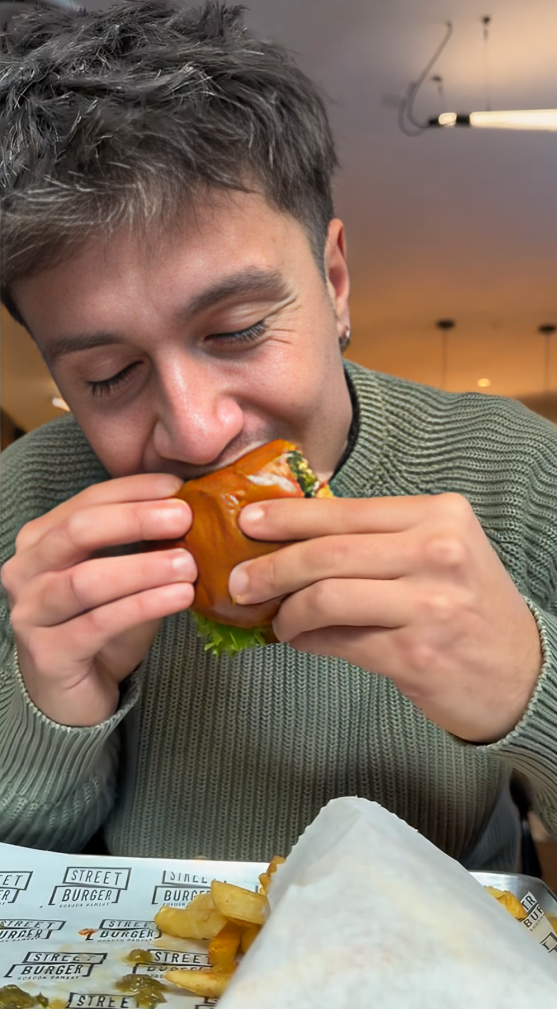 Influencer probao burger od 20€ u restoranu Gordona Ramsaya, začudio ga jedan detalj