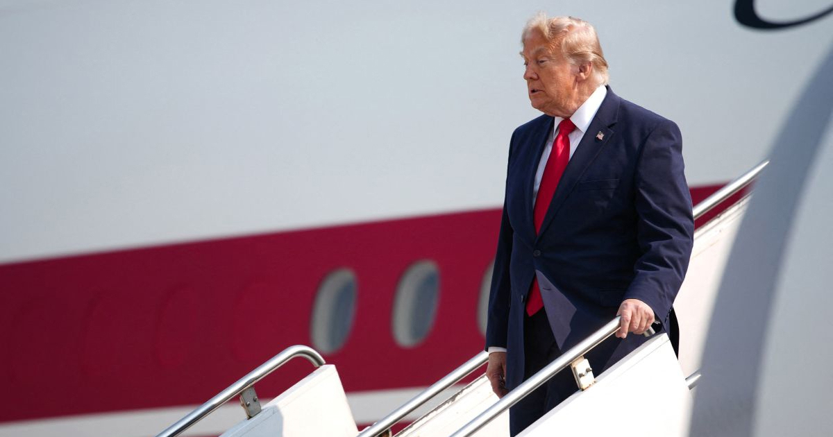 Trump prvi put letio Boeingom 747 koji mu je poklonio Katar
