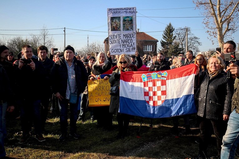 Prosvjednici pred Remetincem tražili puštanje Franciškovića, oglasila se policija