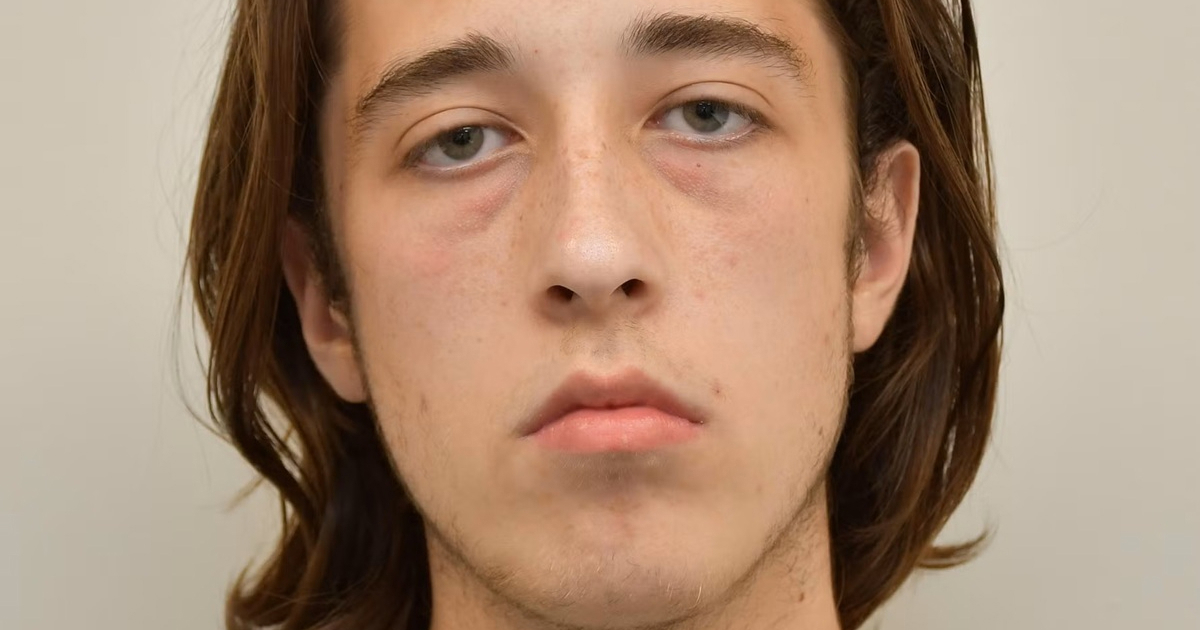 Mladi Britanac planirao teroristički napad, napravio i listu za odstrel. Osuđen je