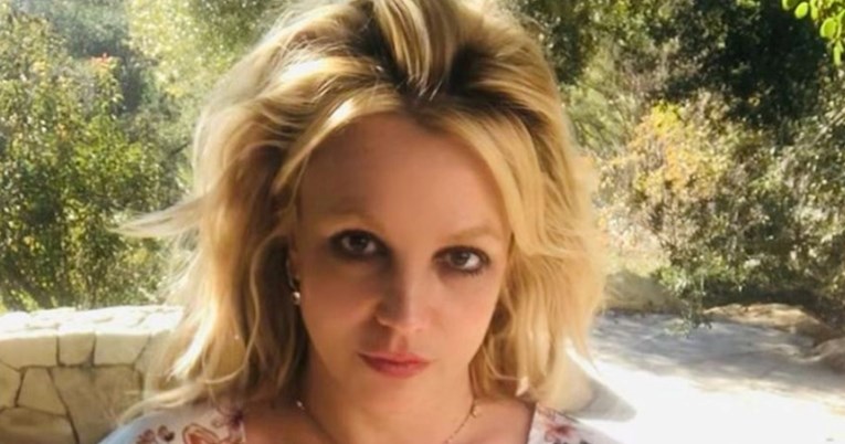 Britney Spears obrušila se na majku i sestru: Žao mi je što vas nisam ošamarila