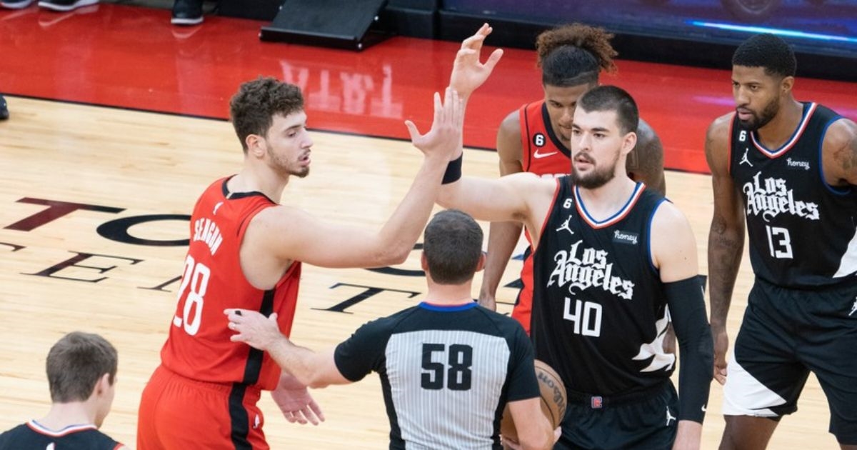 Bogdanović promašivao i gubio lopte, Zubac završio na pogrešnoj strani zakucavanja