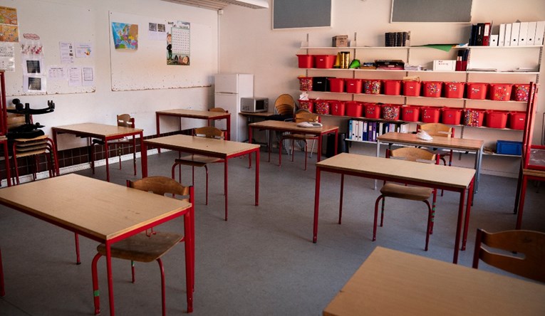 Danska danas otvara škole, vrtiće i jaslice