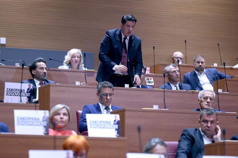 Grmoja: Marijan Kustić je ključna osoba u priči o otpadu u Lici