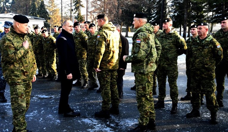 VIDEO 13. vojni kontingent ispraćen u misiju NATO-a u Poljsku