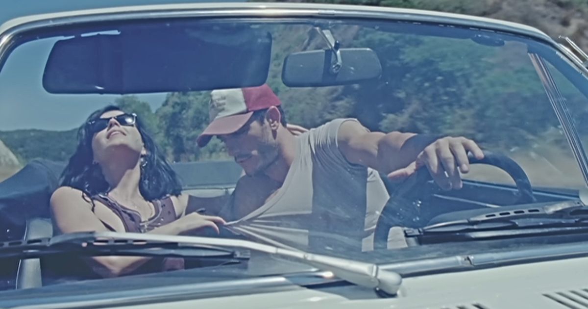 Glumac iz spota "Teenage Dream": Katy Perry mi je pred svima na zabavi skinula gaće