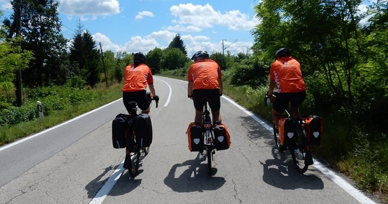 Petorica Zagrepčana proputovat će biciklom 2200 kilometara da dođu na OI u Pariz