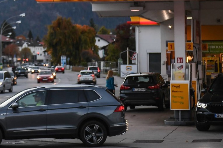 Austrija produljila ograničenje cijena goriva. Mjera ostaje do kraja rujna