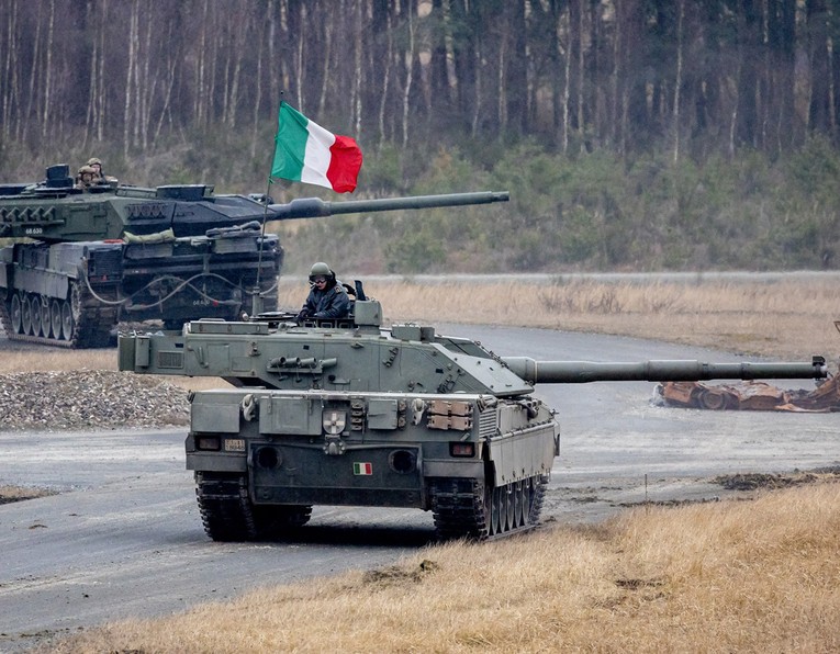 Italija odgađa veća ulaganja u vojsku zbog gospodarskih poteškoća i energetske krize