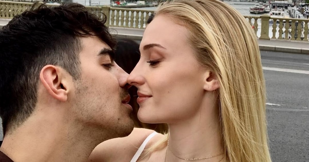 Sophie Turner otkrila naviku u dejtanju kojom se ne ponosi: Ispričat ću to terapeutu