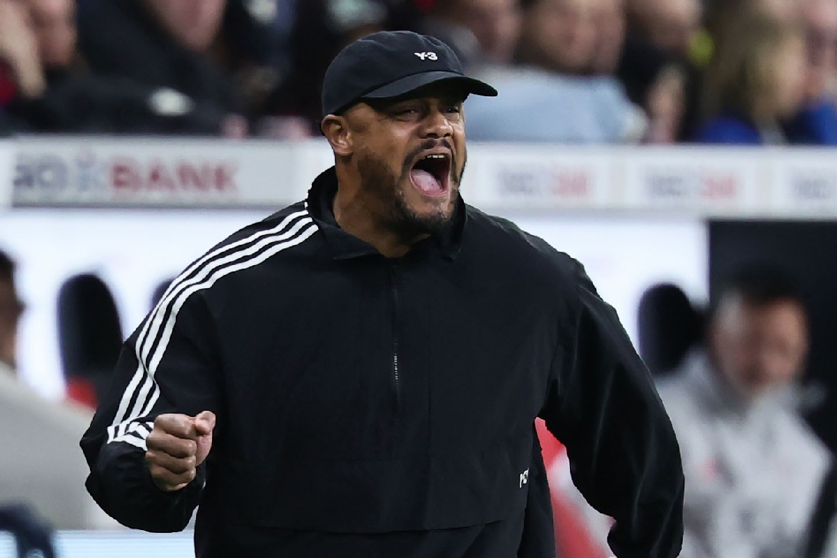 Bayern je na poluvremenu gubio 3:0. Nakon Kompanyjevog govora je pobijedio