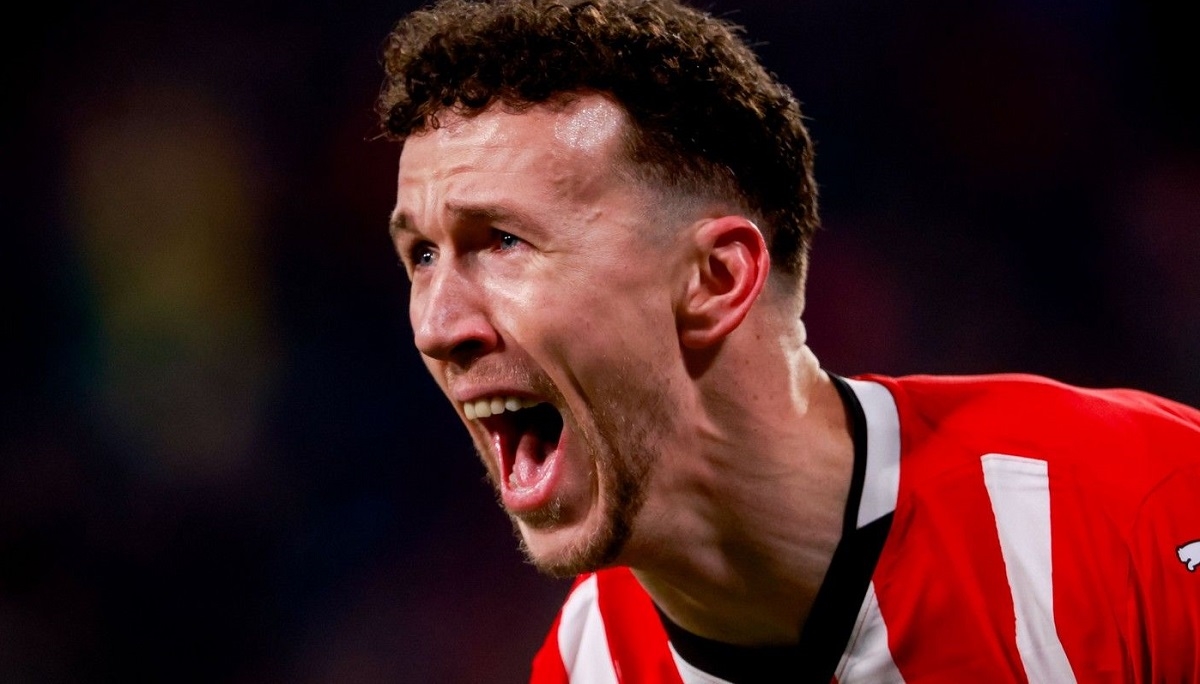 Nizozemci: Perišić želi ostati, ali ne za kikiriki