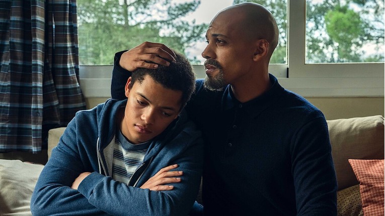 Netflixova serija o potresnom ubojstvu osvaja svijet, uspoređuju je s Adolescencijom