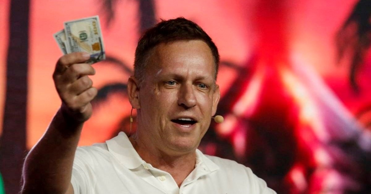 Firma koja radi špijunski AI software osvojila Trumpa, dionice joj skočile 600%.