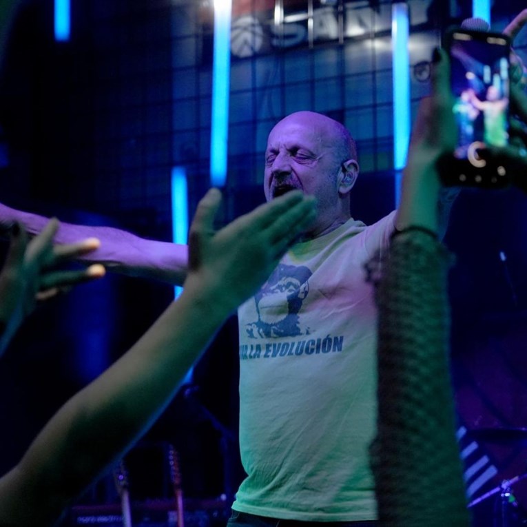 FOTO Mile Kekin dan nakon uhićenja nastupio u beogradskom klubu