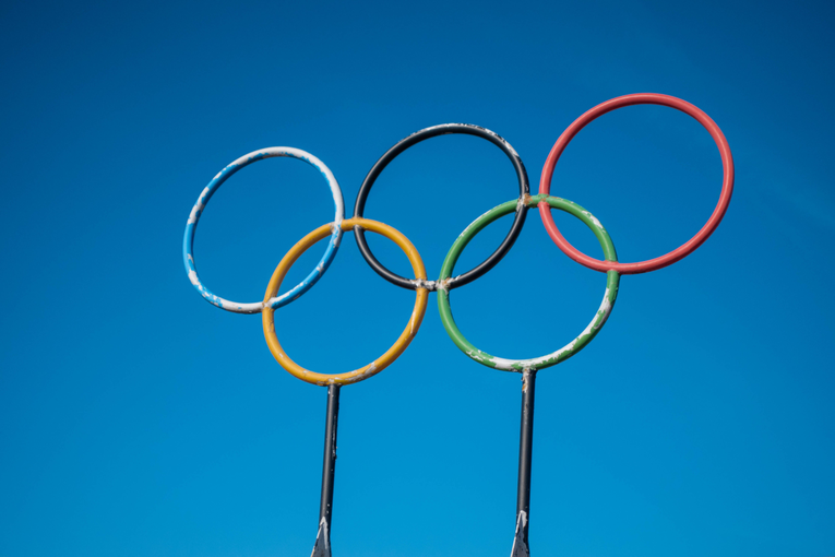 Međunarodni olimpijski odbor ukida suspenziju Rusima. Ukrajina: Zabrinjavajuće