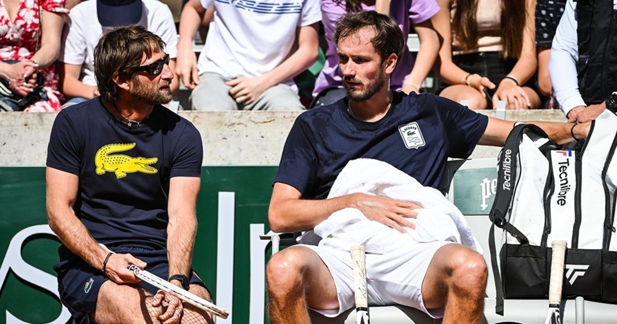 Medvedev prekinuo suradnju s trenerom koji ga je vodio osam godina