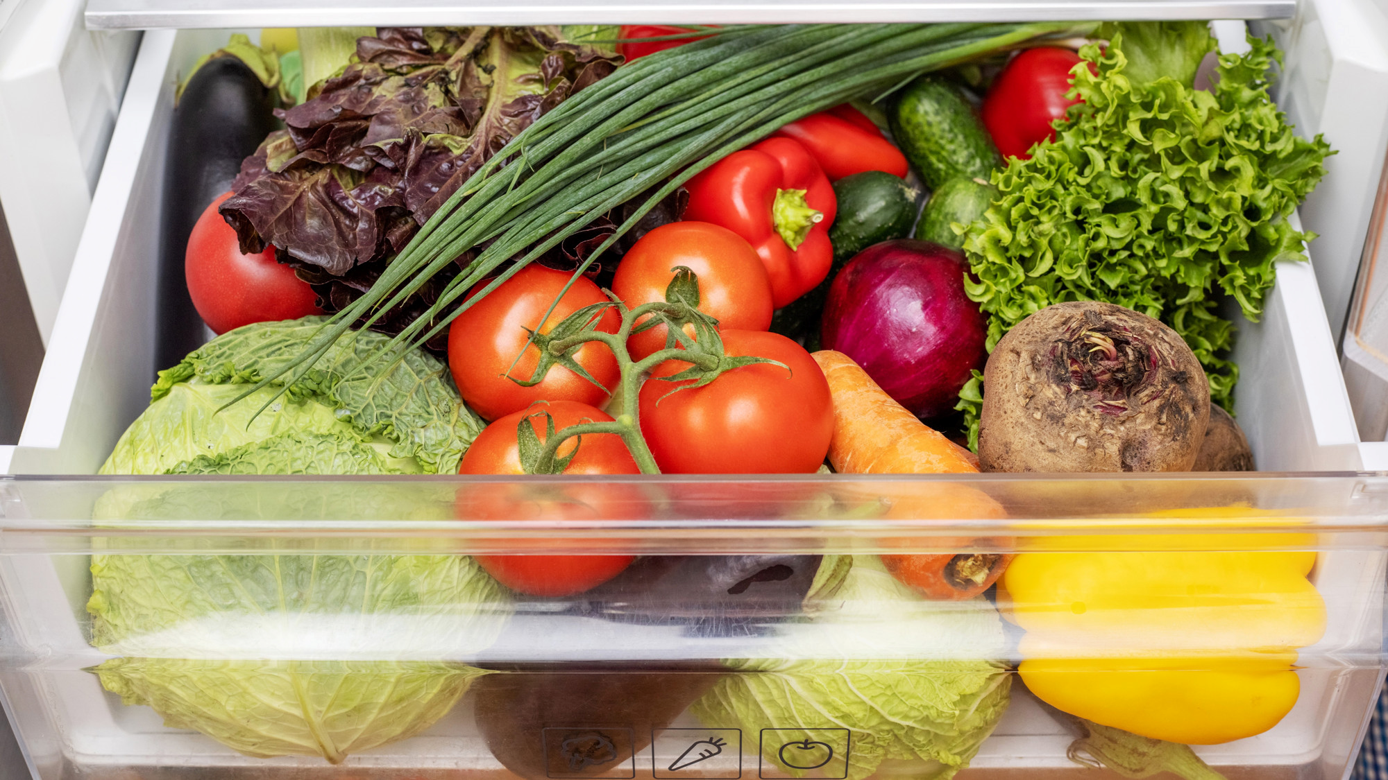 Znate li koje namirnice ne smijete držati zajedno u hladnjaku?