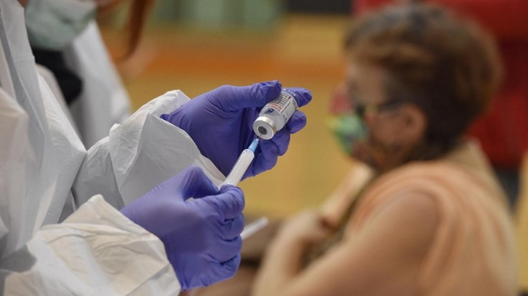 Od ponedjeljka kreće cijepljenje protiv omikrona, HZJZ objavio detalje