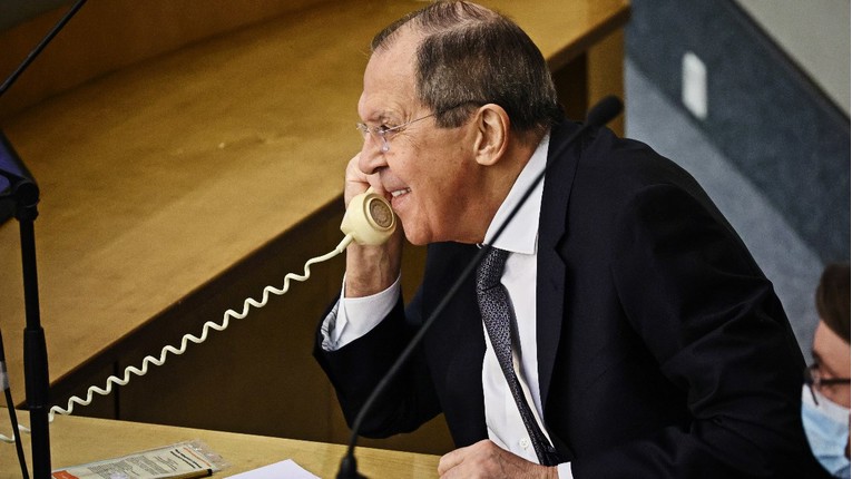 Blinken i Lavrov razgovarat će telefonom o Ukrajini