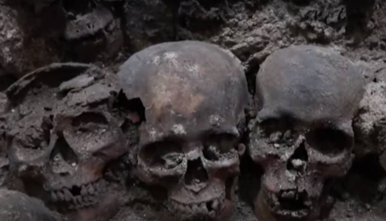 VIDEO Arheolozi iskopali novi dio astečkog tornja smrti