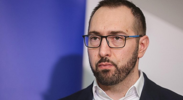 Tomašević: Cijene komunalnih usluga ovise o pregovorima sa sindikatima i radnicima