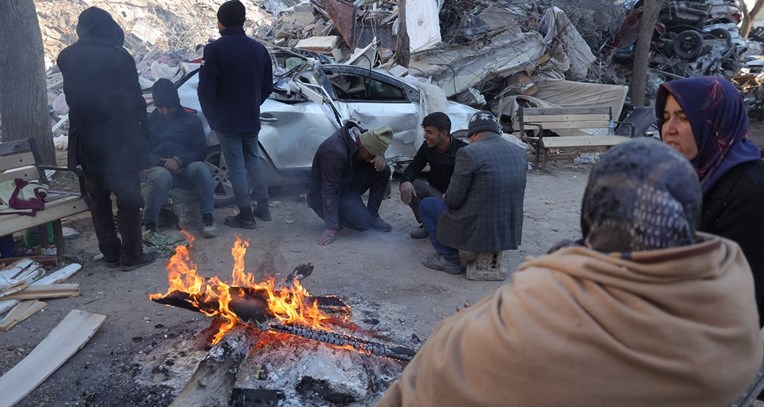 Al-Asadova savjetnica: Zapad šalje pomoć samo na područja gdje vladaju pobunjenici