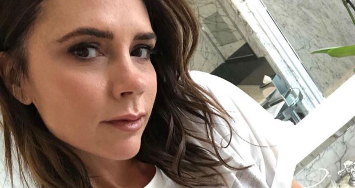 Deset trikova zbog kojih Victoria Beckham s 45 izgleda kao da je u dvadesetima