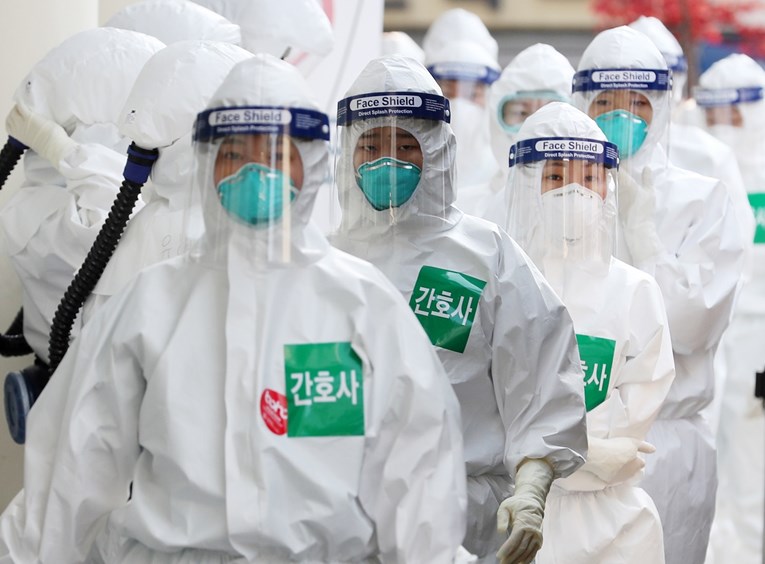 U Južnoj Koreji dvoje zaraženih koronavirusom ozdravilo nakon liječenja plazmom