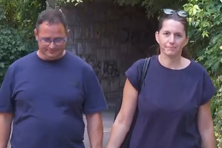Gluhi par iz Omiša o požaru: "Tko će nas upozoriti usred noći?"