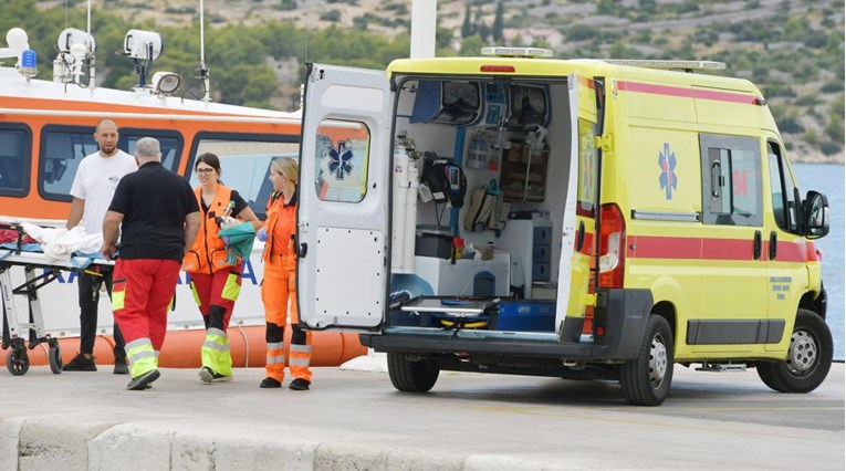 Djelatnici hitne pomoći nisu dobili beneficirani radni staž. Najavili veliki prosvjed