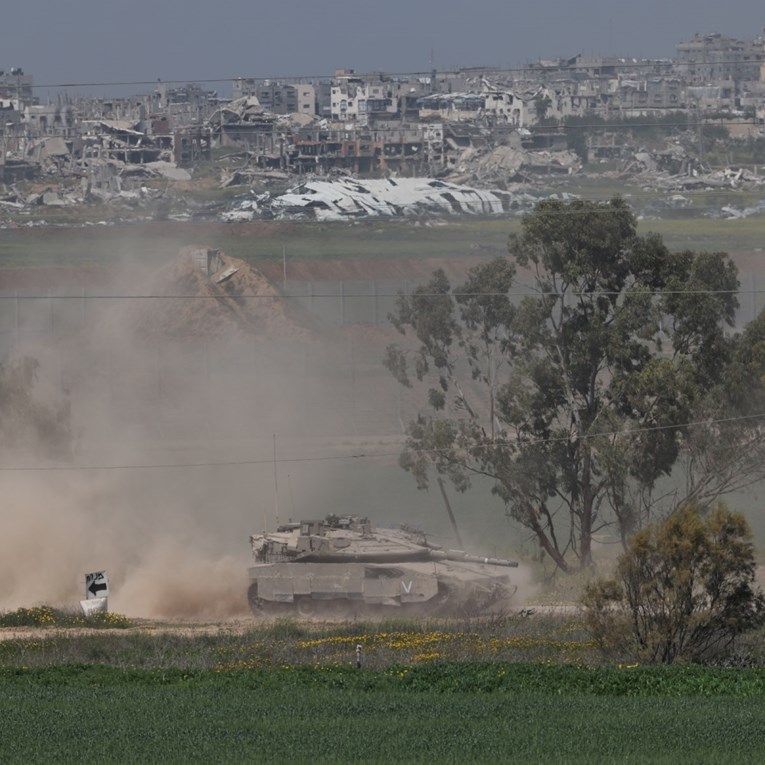 Izrael u zračnim napadima na Gazu pogodio sjedište UN-a