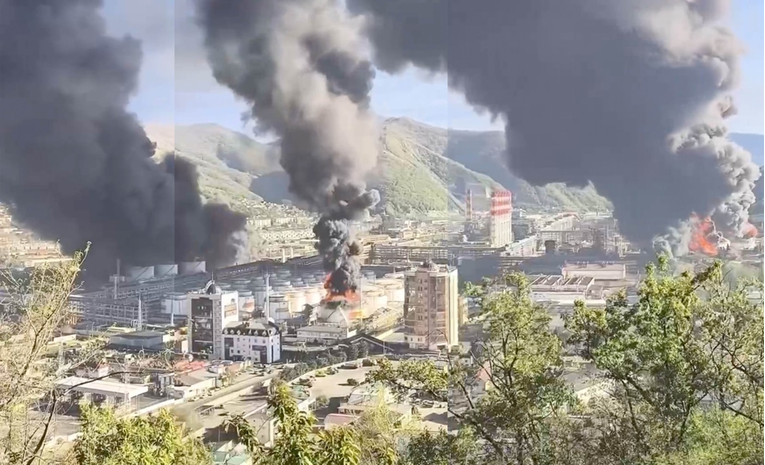 Opet pogođena ruska rafinerija. Putin: Ekološke posljedice mogle bi biti ozbiljne