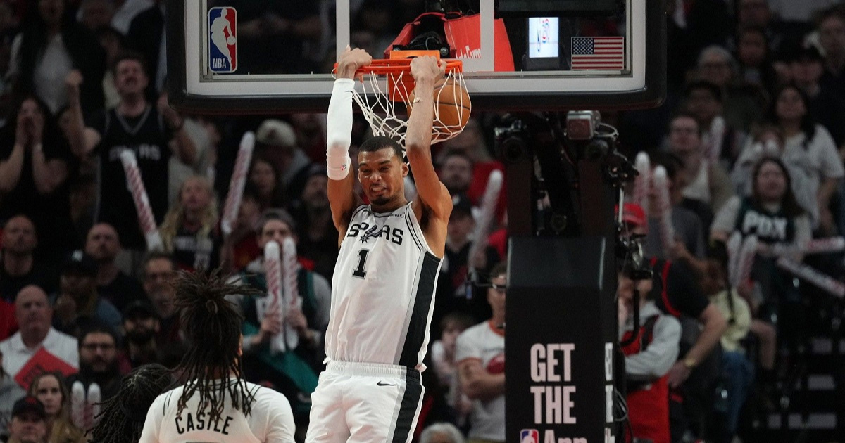 Čudesni Wembanyama usprkos potresu mozga. NBA ne pamti ovakvu utakmicu od Olajuwona