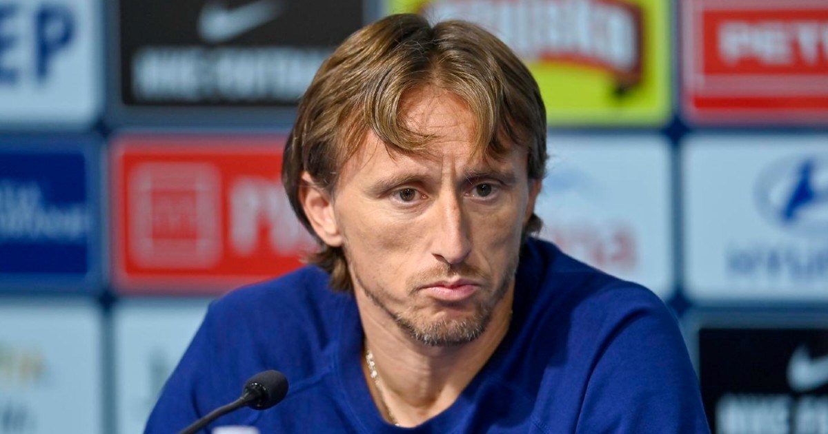 Modrić: Nije nam odgovarala umjetna trava na Farskim otocima