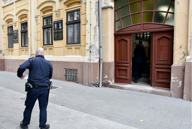 Evakuiran sud u Vinkovcima, stigla dojava o bombi