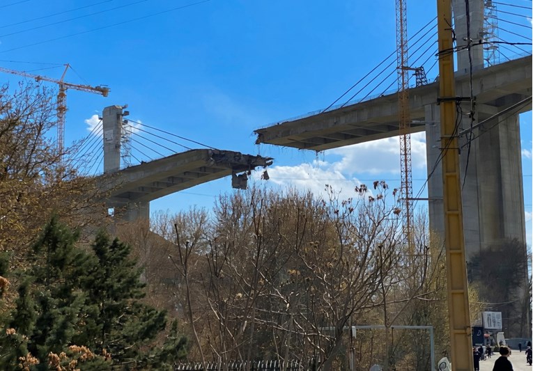 Uništen najviši most na Bliskom istoku