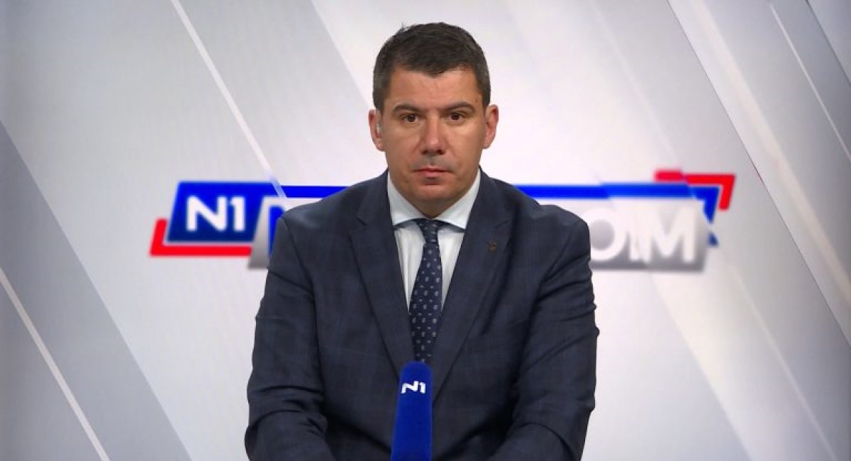 Nikola Grmoja: Možemo je iphone-ljevica, eko-lenjinisti