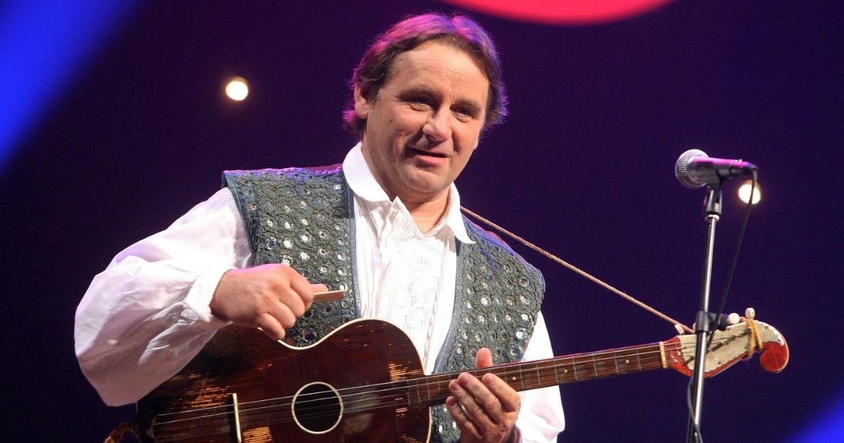 Najbolji hrvatski tamburaši se oprostili od Gašparovića: "Uštimaj nebesku tamburu"