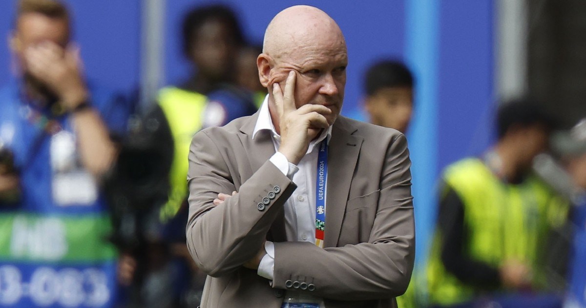 Češki izbornik triput dobio isto pitanje: "Kad već imate problem, objasnit ću vam"