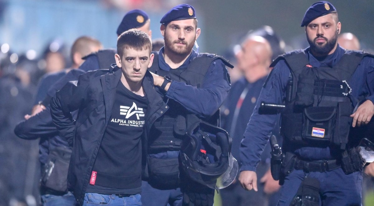 FOTO Policija nakon utakmice privela navijače Hajduka