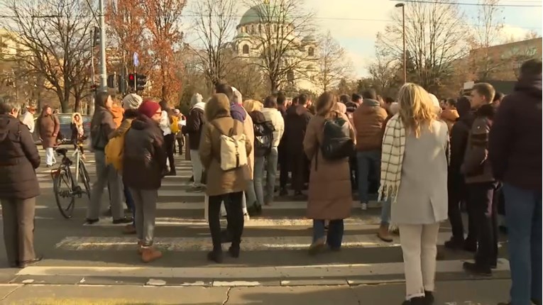 Uhićen čovjek koji je u Beogradu pregazio članove Filharmonije na prosvjedu