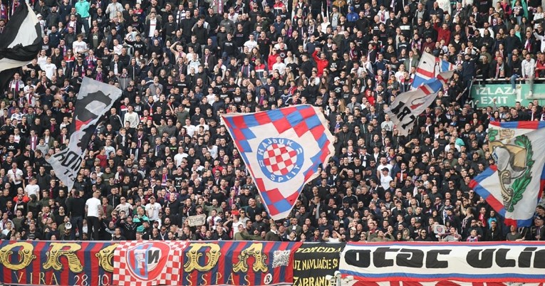 Navijači Hajduka na Fejsu: Livaja na klupu, a Diallo, Mikanović i Karoglan što dalje 