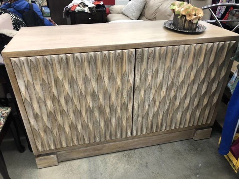 Žena platila komodu 167 eura u second handu. Kasnije je otkrila koliko vrijedi