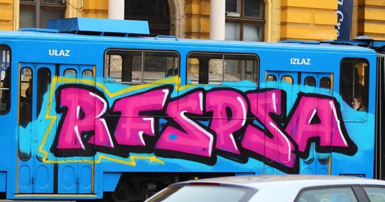 Na zagrebačkom tramvaju osvanuo grafit