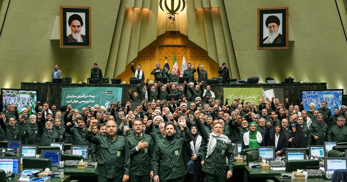 Počeli odlučujući pregovori Irana i SAD-a. Iranci par sati prije upali na tankere