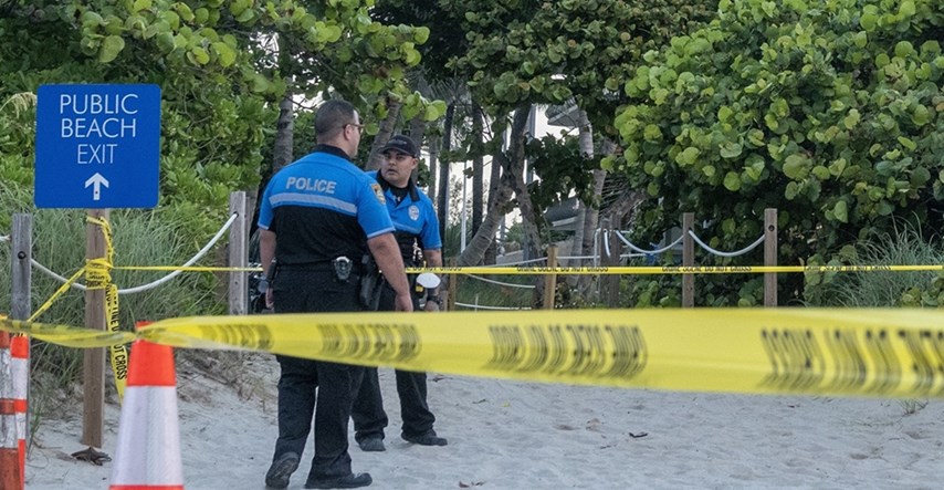 Djevojčica (7) u SAD-u poginula na plaži nakon što je upala u rupu koju je iskopala