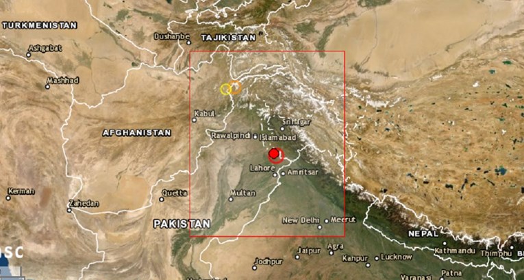 Jak potres u Pakistanu, najmanje 19 mrtvih i 300 ozlijeđenih